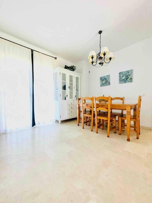 Appartement Adosado En Novo Atlantico Golf à Novo Sancti Petri Extérieur photo