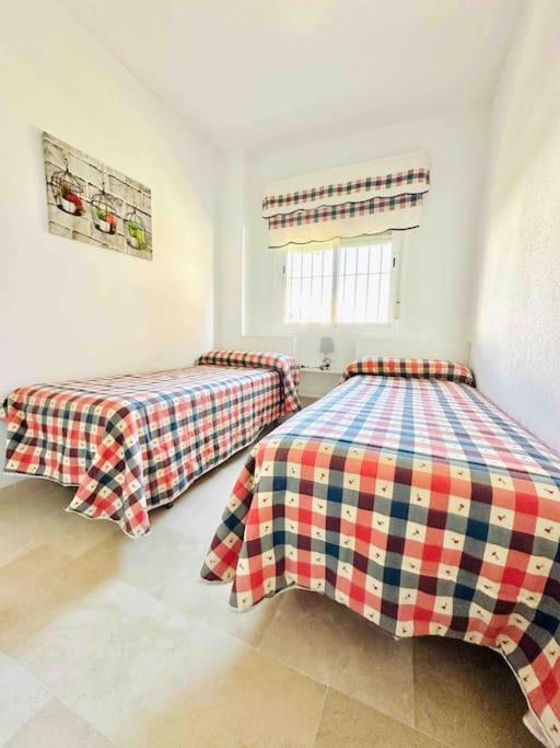Appartement Adosado En Novo Atlantico Golf à Novo Sancti Petri Extérieur photo